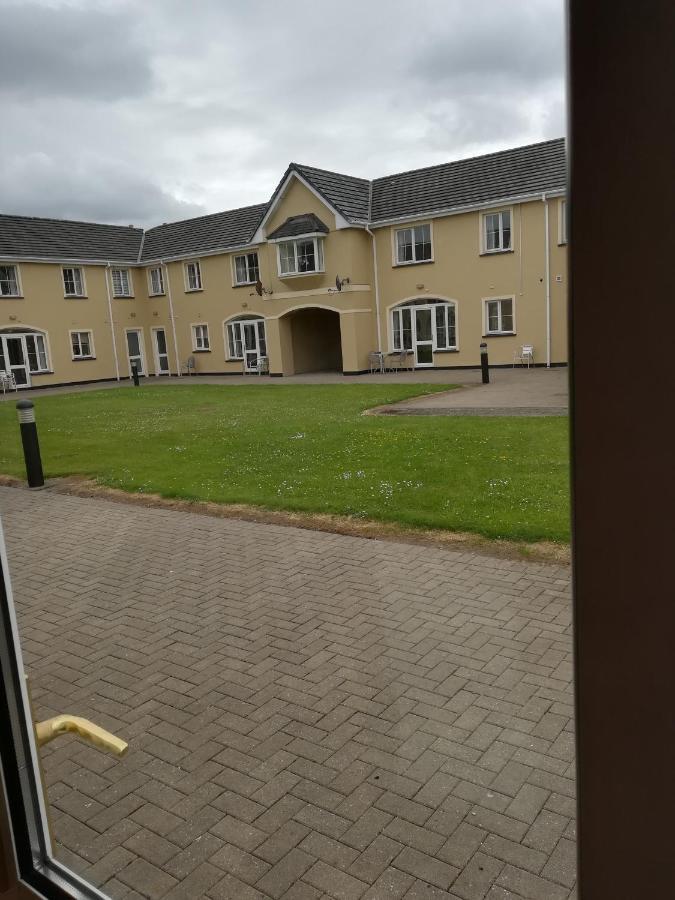 No 14 Killarney Holiday Village Cloghereen Exterior photo